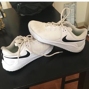 Nike volleyball shoes